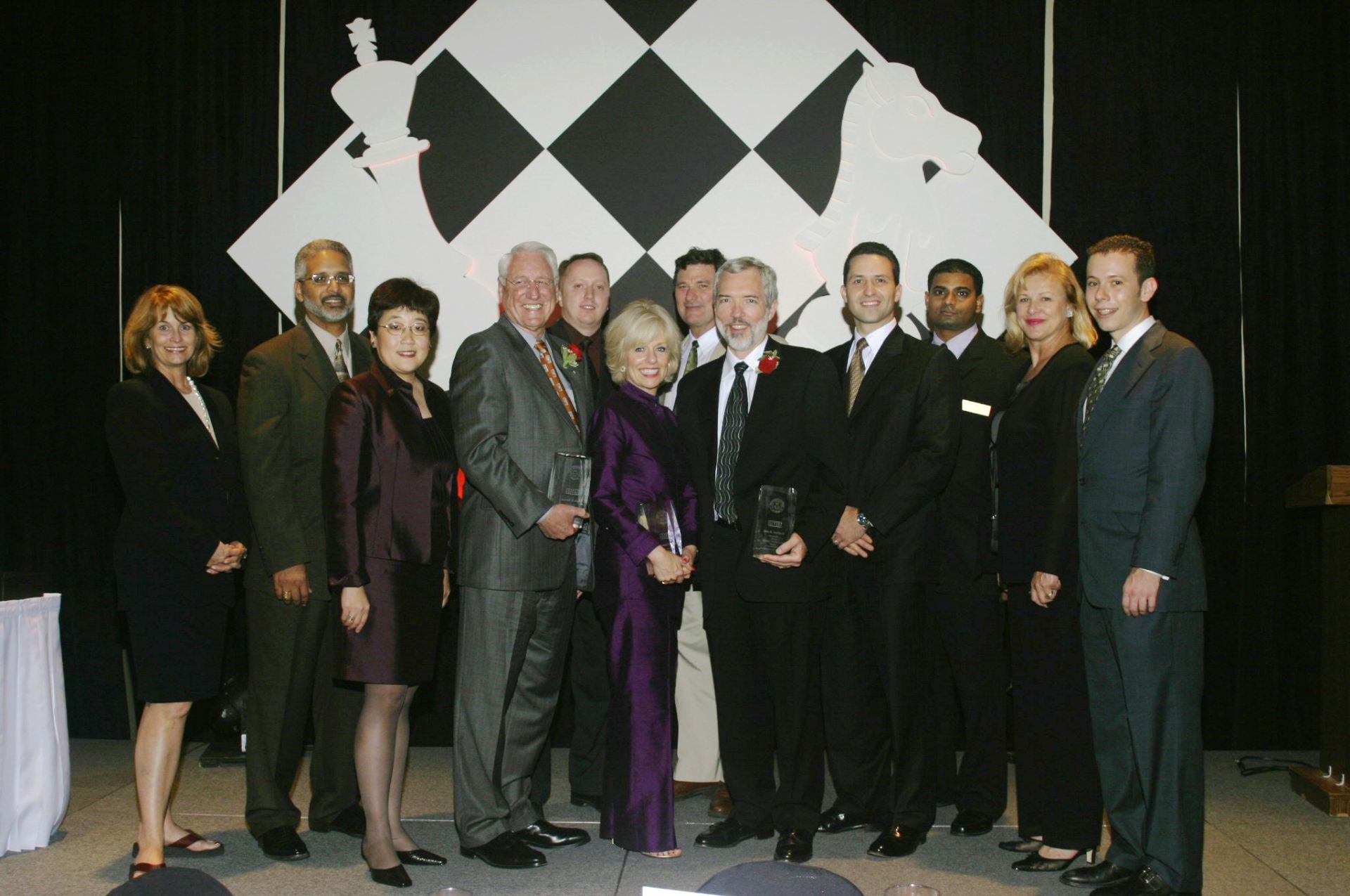 2004 Award Gala Recipients posing with executive board.